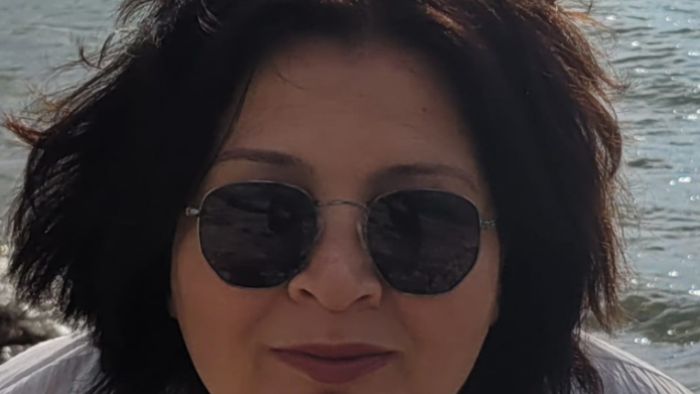 ENERJİNİN ŞİFAYA DÖNÜŞTÜĞÜ YOLCULUK: EBRU YAZICI İLE BİYOENERJİ ÜZERİNE